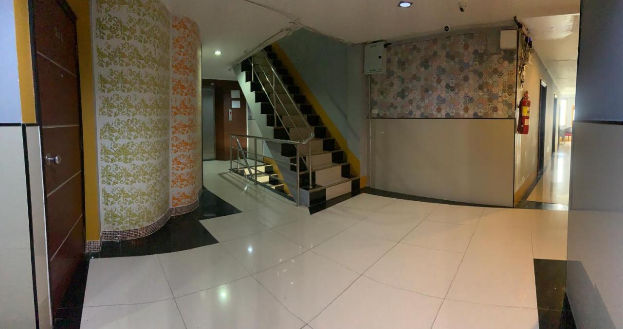 The Esse Hotel Паттайя Экстерьер фото